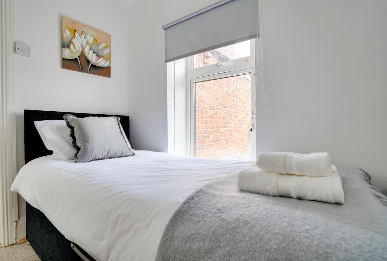 Modern And Spacious 3-Bedroom House - Free Parking, Fast Wi-Fi, Ideal For Up To 7 Guests Houghton-le-Spring Exterior foto